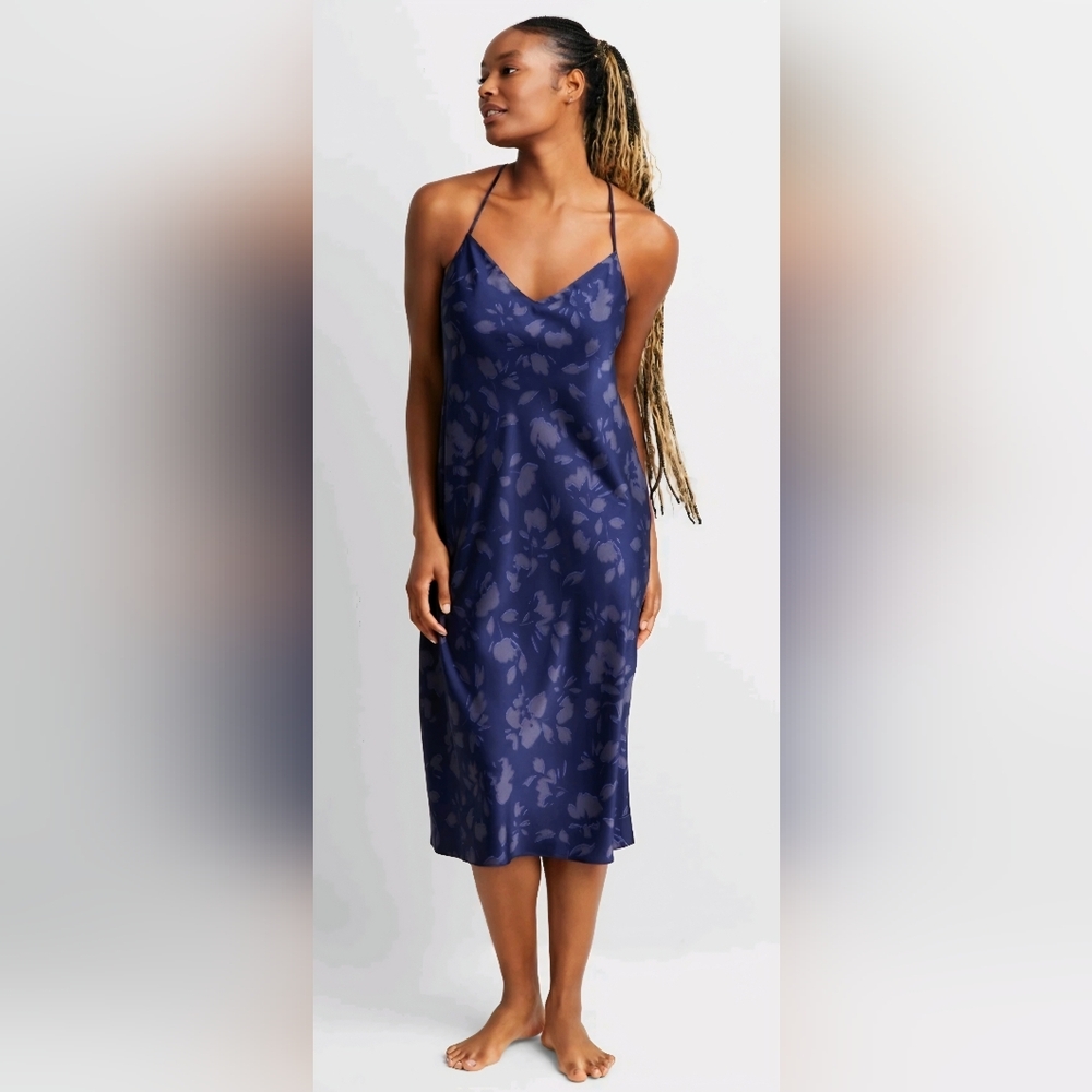 State Of Day Beautiful Navy Floral Slip‎ Dress / Nightgown